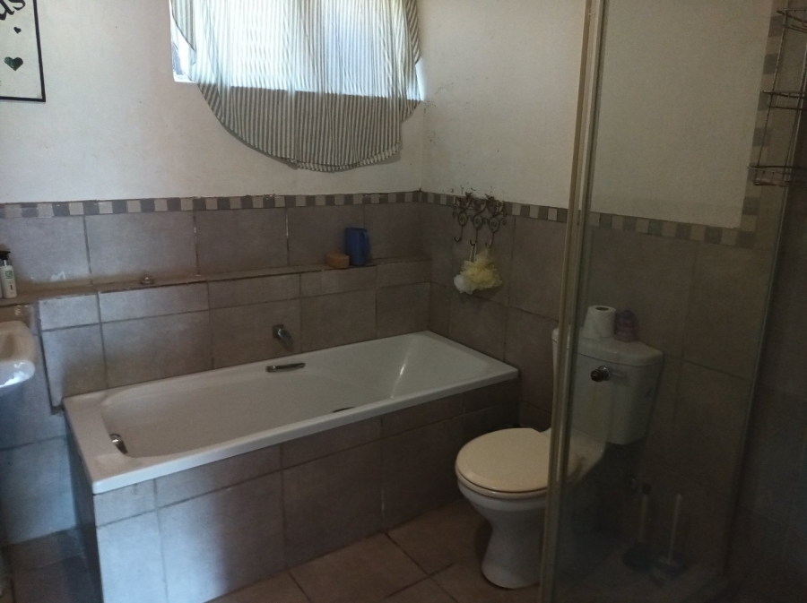 Commercial Property for Sale in East London Rural Eastern Cape